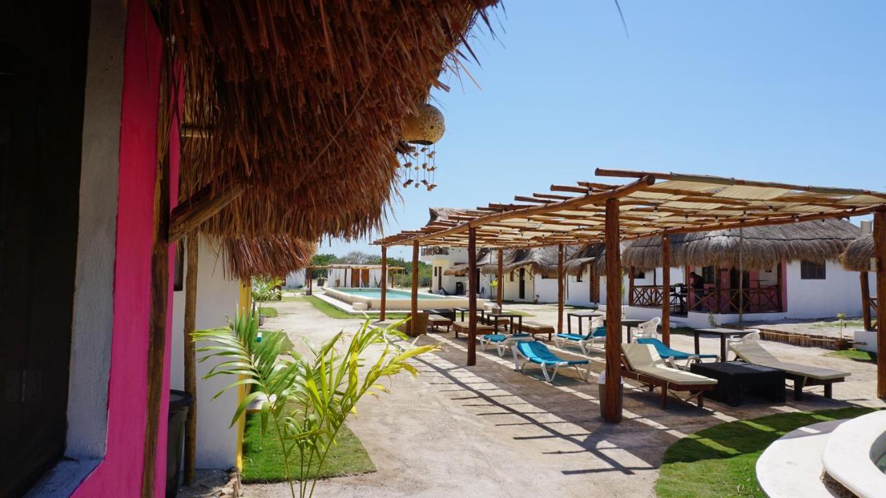 Hotel Casa Frida Chelem Exterior foto
